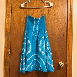 blue and white tie dye with a scrunchy top